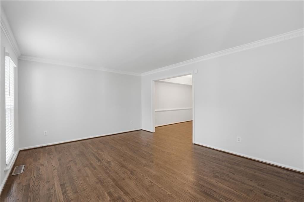 620 Brook Landing Ct - Photo 4 of 50