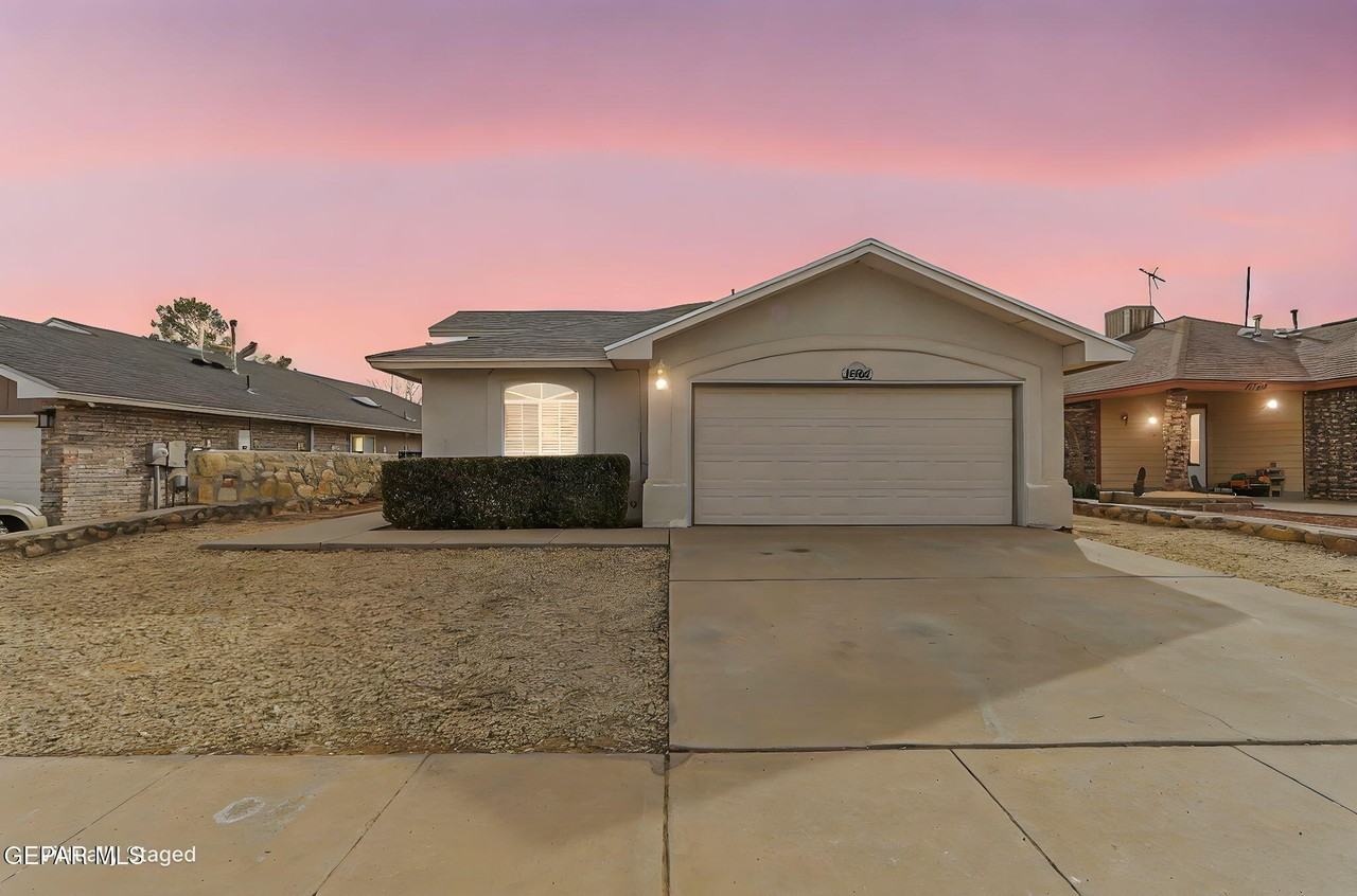 11764 Balladeer Ave - Photo 2 of 27