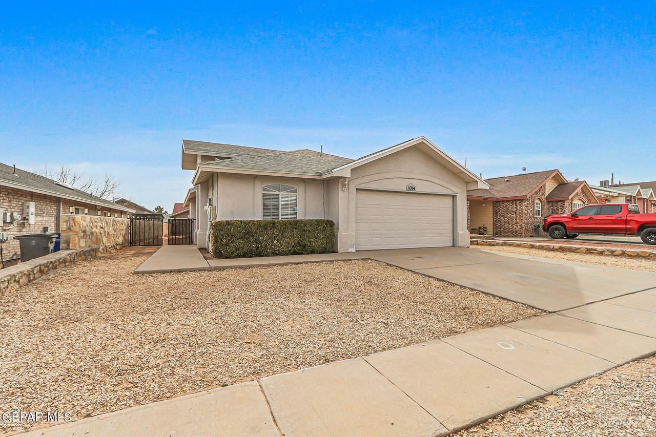 11764 Balladeer Ave - Photo 3 of 27