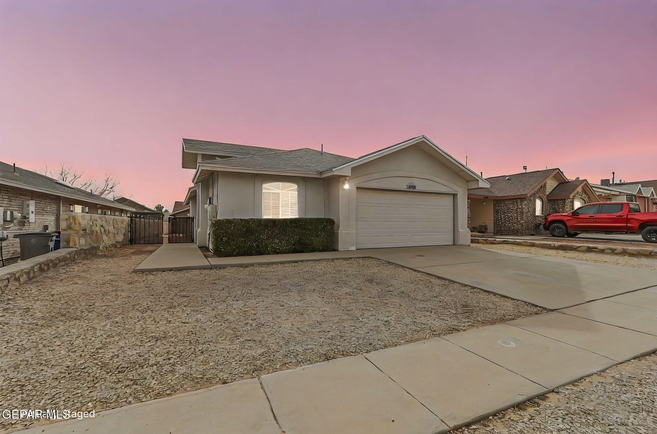 11764 Balladeer Ave - Photo 4 of 27