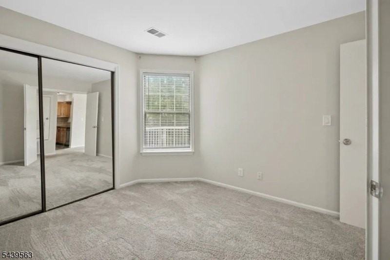 4 Ray Ct - Photo 7 of 11