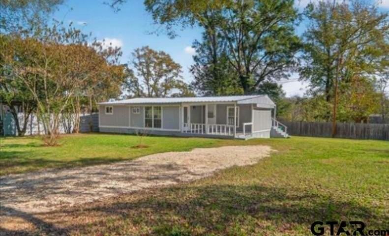 10881 Hillside Dr - Photo 7 of 12