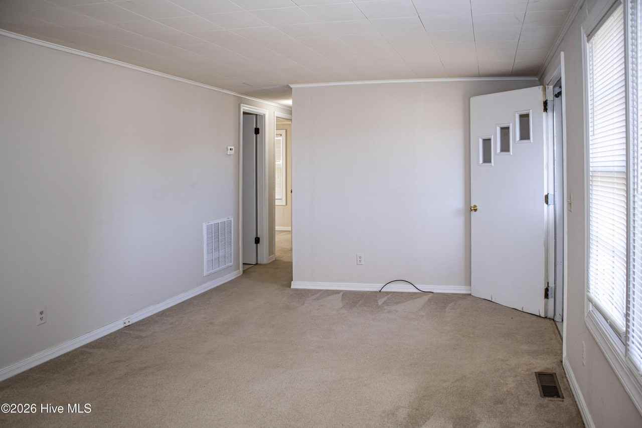 2580 S Old Franklin Rd - Photo 4 of 12