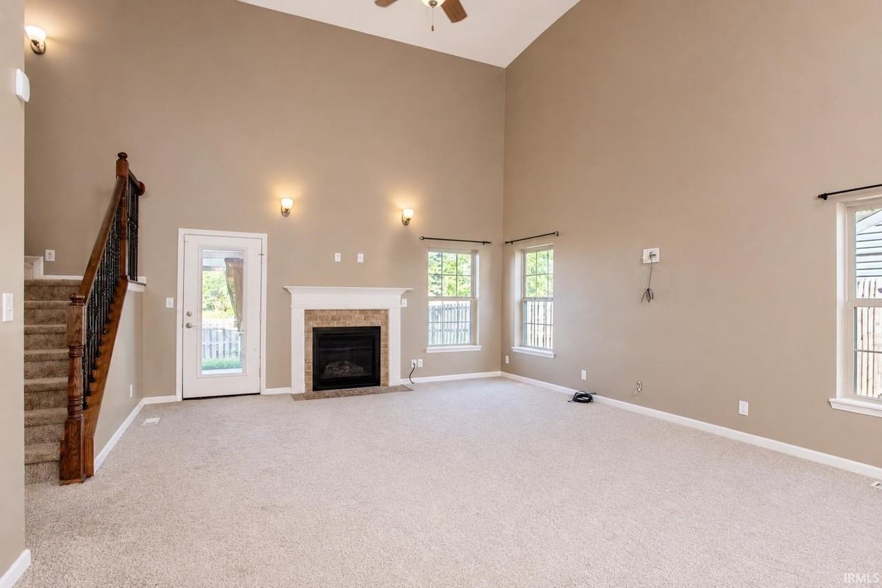 3937 Amethyst Dr - Photo 6 of 29