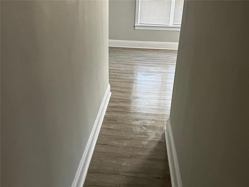 1616 Ferry St #2 - Photo 6 of 14