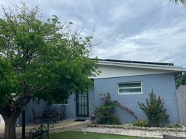 featured image of 3850 Ne 12th Ter