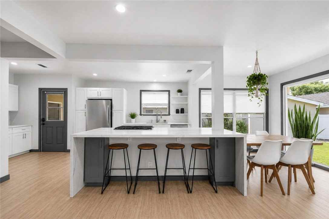 6721 E La Marimba St - Photo 5 of 8