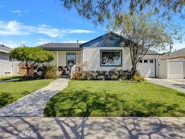 featured image of 17032 Falda Ave