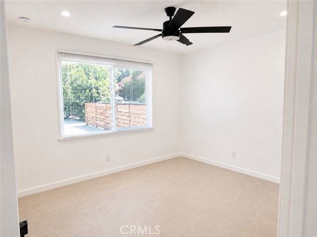 9618 Kentland Ave - Photo 3 of 6