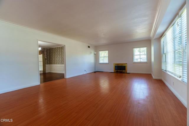 2395 Roanoke Rd - Photo 3 of 8