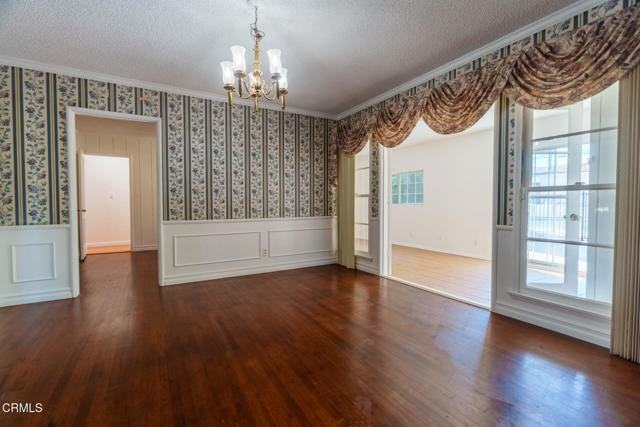 2395 Roanoke Rd - Photo 5 of 8
