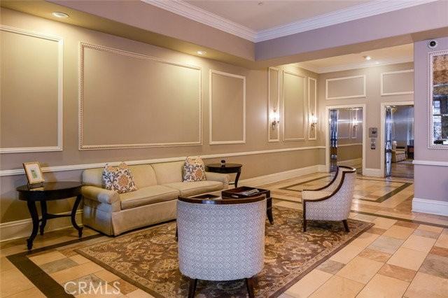 268 Caruso Ave - Photo 3 of 8