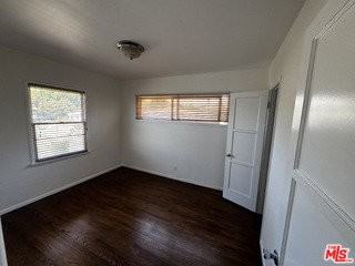 2115 Ocean Park Blvd #4 - Photo 2 of 8