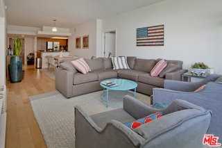 13700 Marina Pointe Dr #630 - Photo 6 of 8