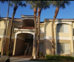 featured image of 815 W Boynton Beach Blvd