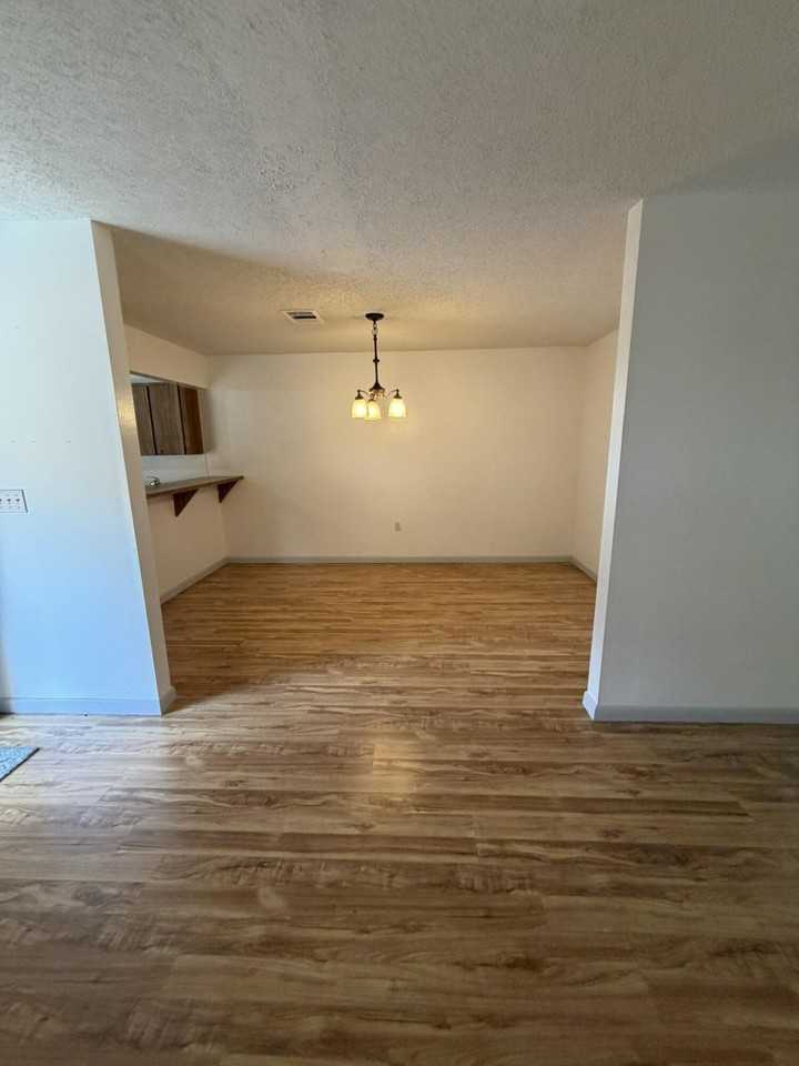 2201 Sw 28th St #50 - Photo 5 of 17
