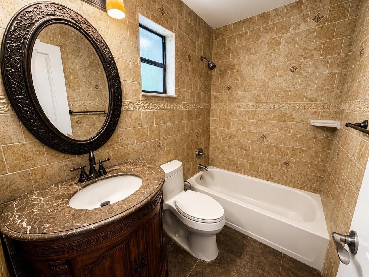 4683 Nw 99th Ter - Photo 7 of 50