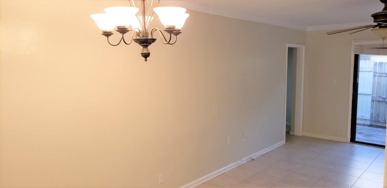 737 Ne 16th Ave - Photo 6 of 19