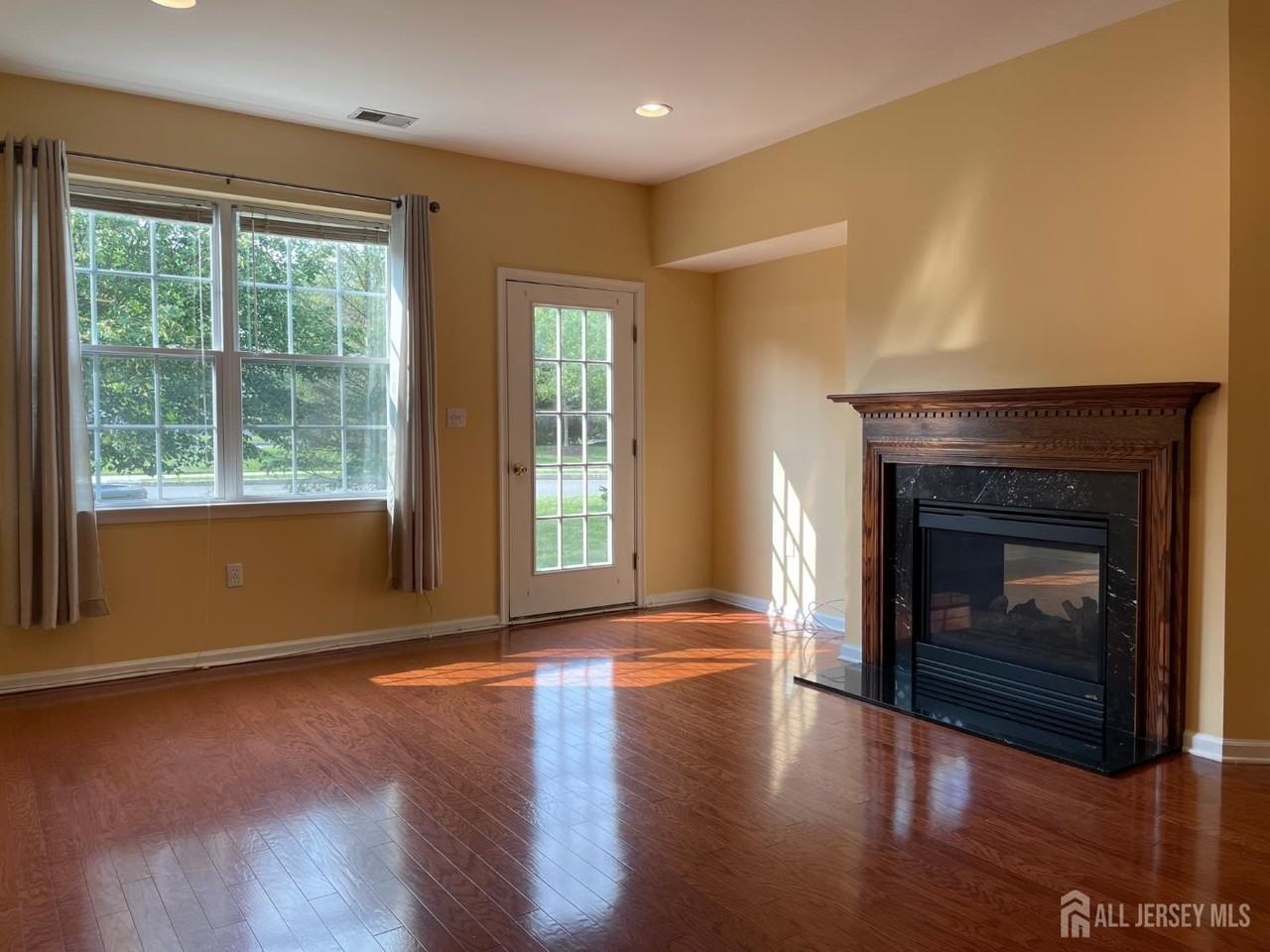 4 Blake Drive - Photo 5 of 21