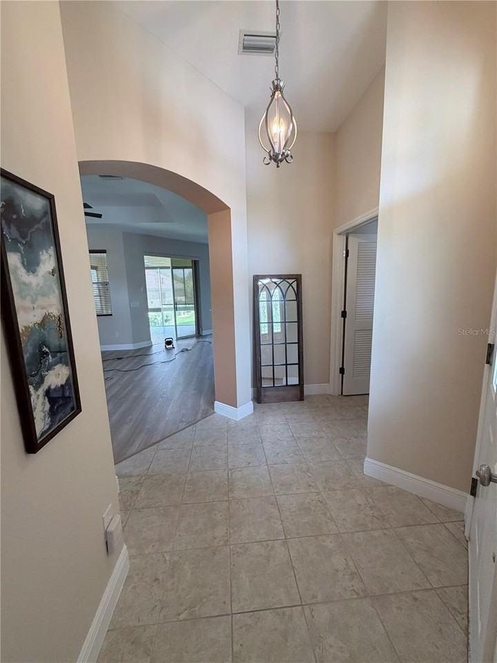 2157 Blackville Dr - Photo 4 of 33