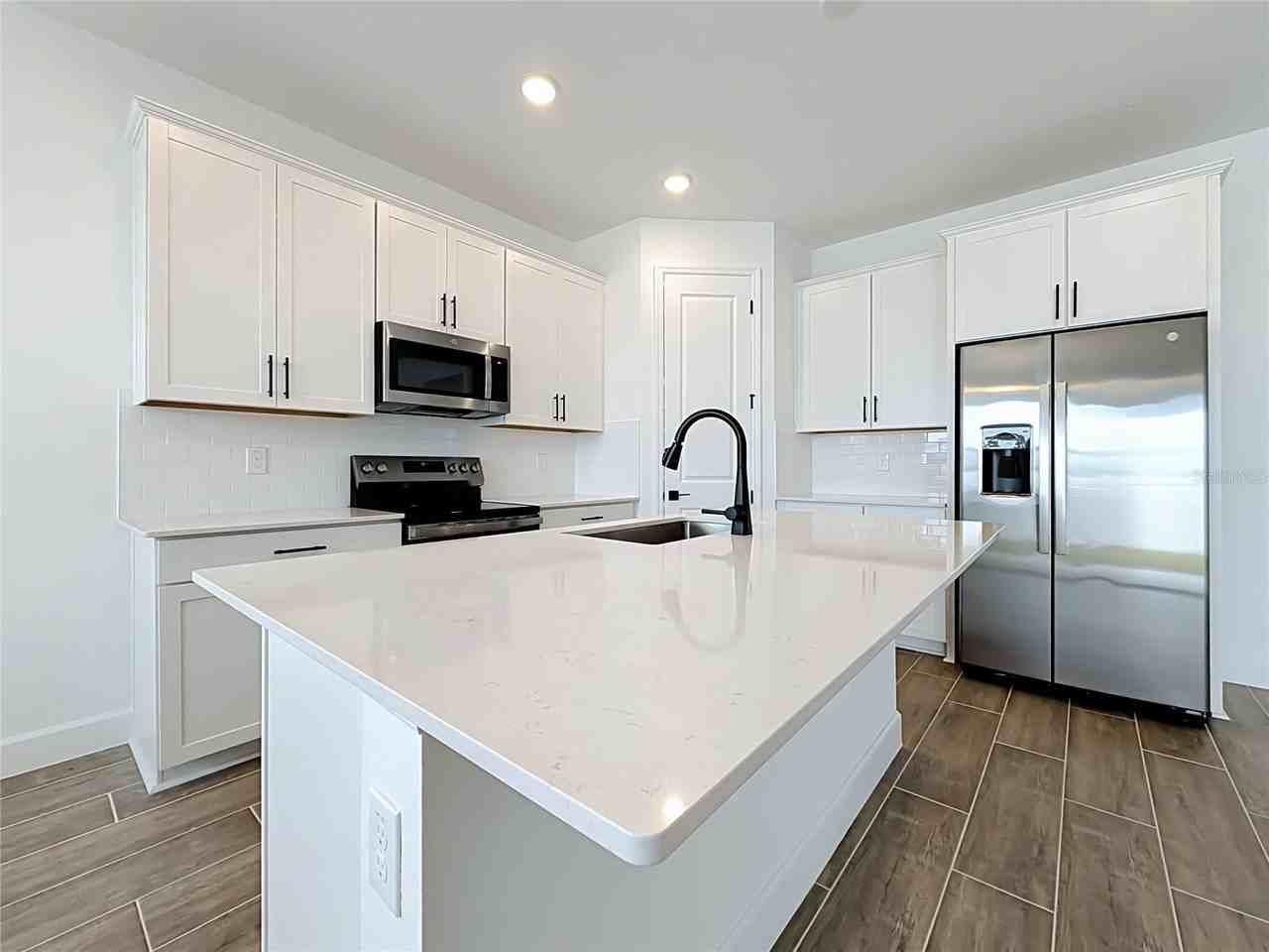 147 Waterstone Loop - Photo 7 of 40
