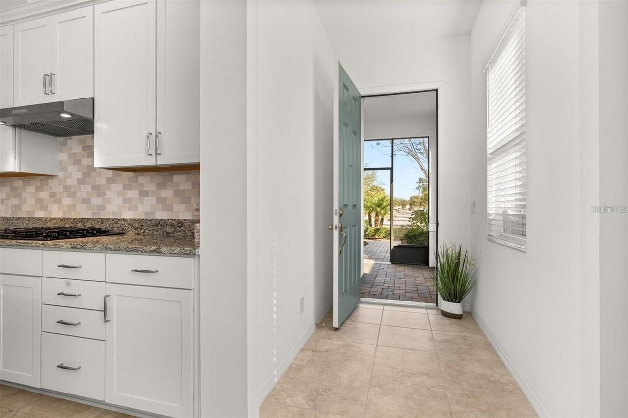 1855 Flora Pass Pl - Photo 4 of 34