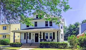 344 Roslyn Ave - Photo 1 of 1