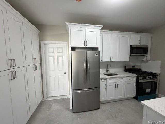 667 Morris Park Ave - Photo 2 of 15