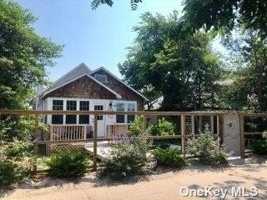 featured image of 368 Surf Rd