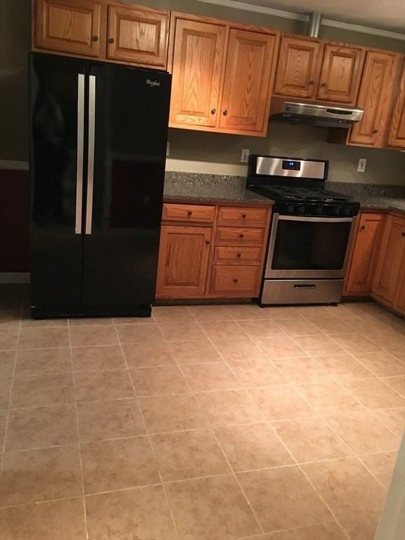 7 Heidi Ln #0 - Photo 3 of 28