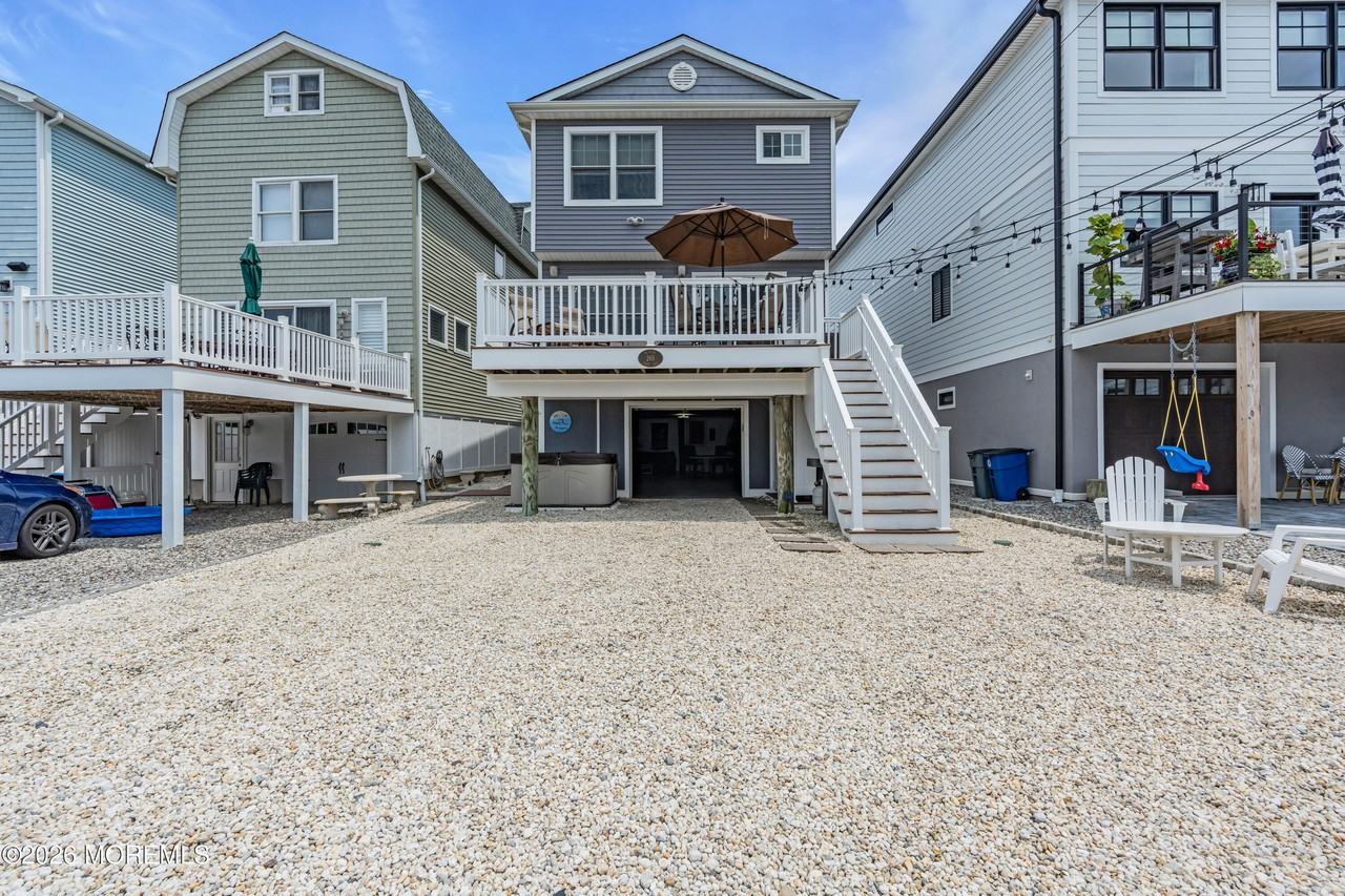 265 1st Ave - Photo 3 of 20