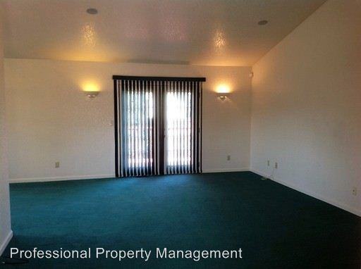 688 Springville Ave - Photo 3 of 22