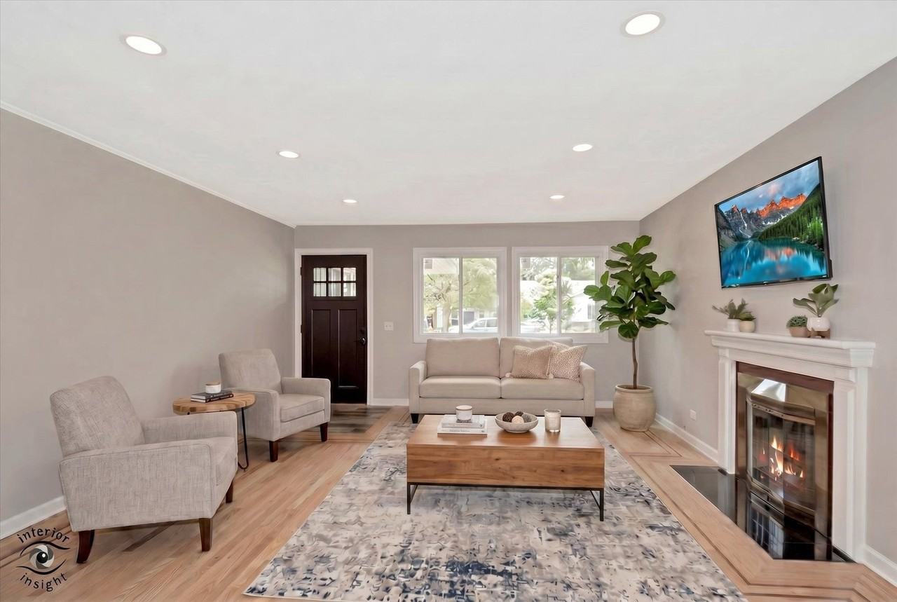 30W150 Foxboro Ct - Photo 4 of 38
