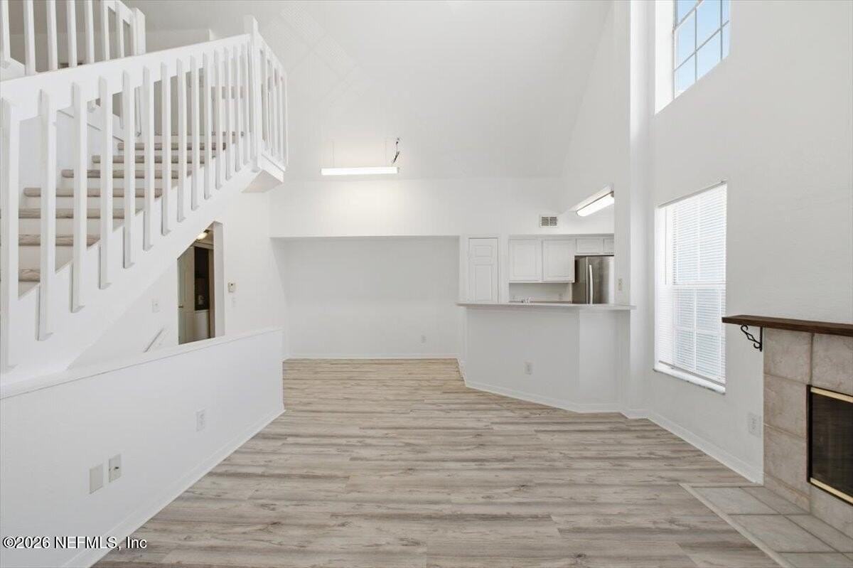 13703 Richmond Park Dr N #1706 - Photo 4 of 21
