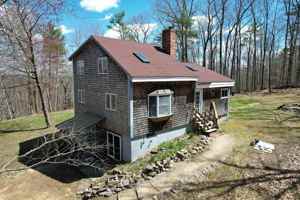 featured image of 70 Ledge Farm Rd #B