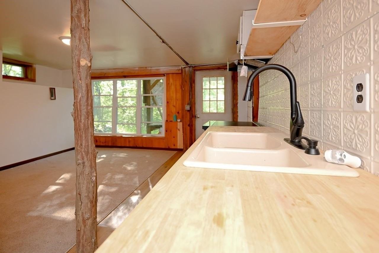 70 Ledge Farm Rd #B - Photo 6 of 10