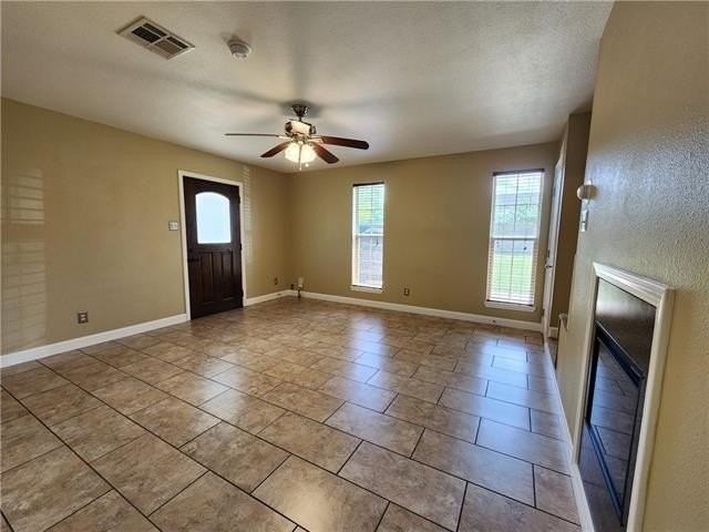 216 Nursery Ave - Photo 5 of 18