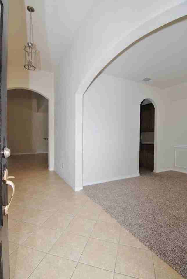 11398 Caladium Ln - Photo 2 of 21
