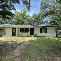 featured image of 1306 Liveoak Ave