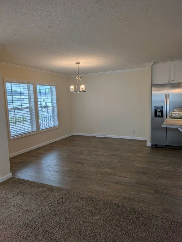 52520 Chestnut Ct #161 - Photo 3 of 8
