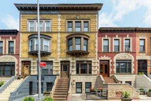 15 Hampton Pl #2 - Photo 1 of 1
