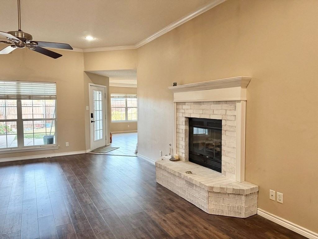 3537 Grandview Dr - Photo 4 of 26