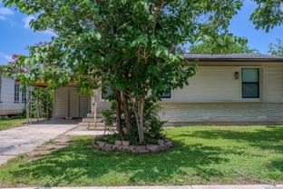 823 La Manda Blvd - Photo 1 of 1