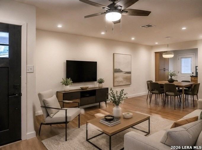 823 La Manda Blvd - Photo 6 of 20