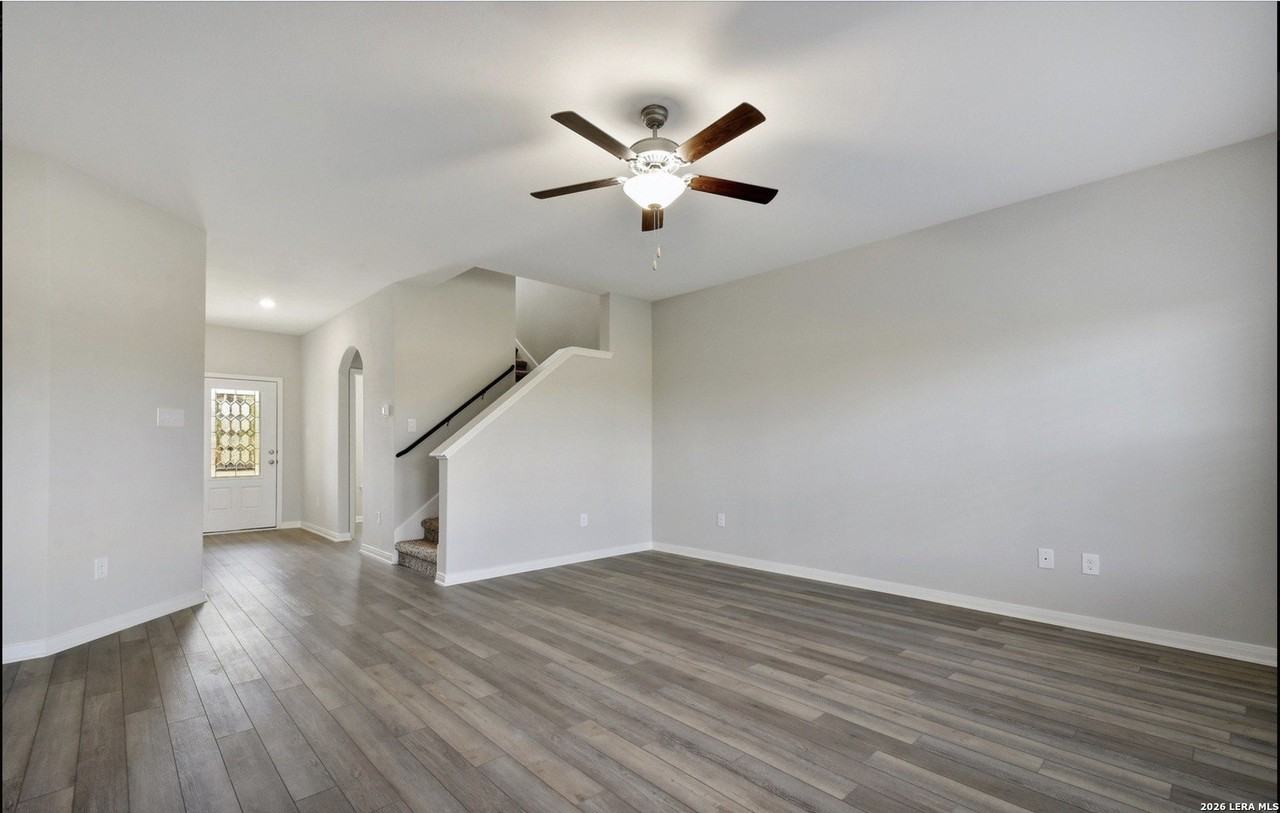 9334 Aniston Blf - Photo 4 of 15
