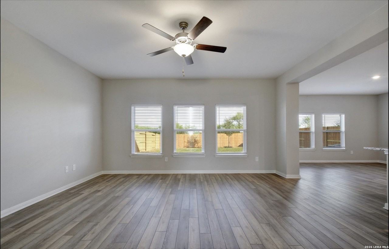9334 Aniston Blf - Photo 6 of 15