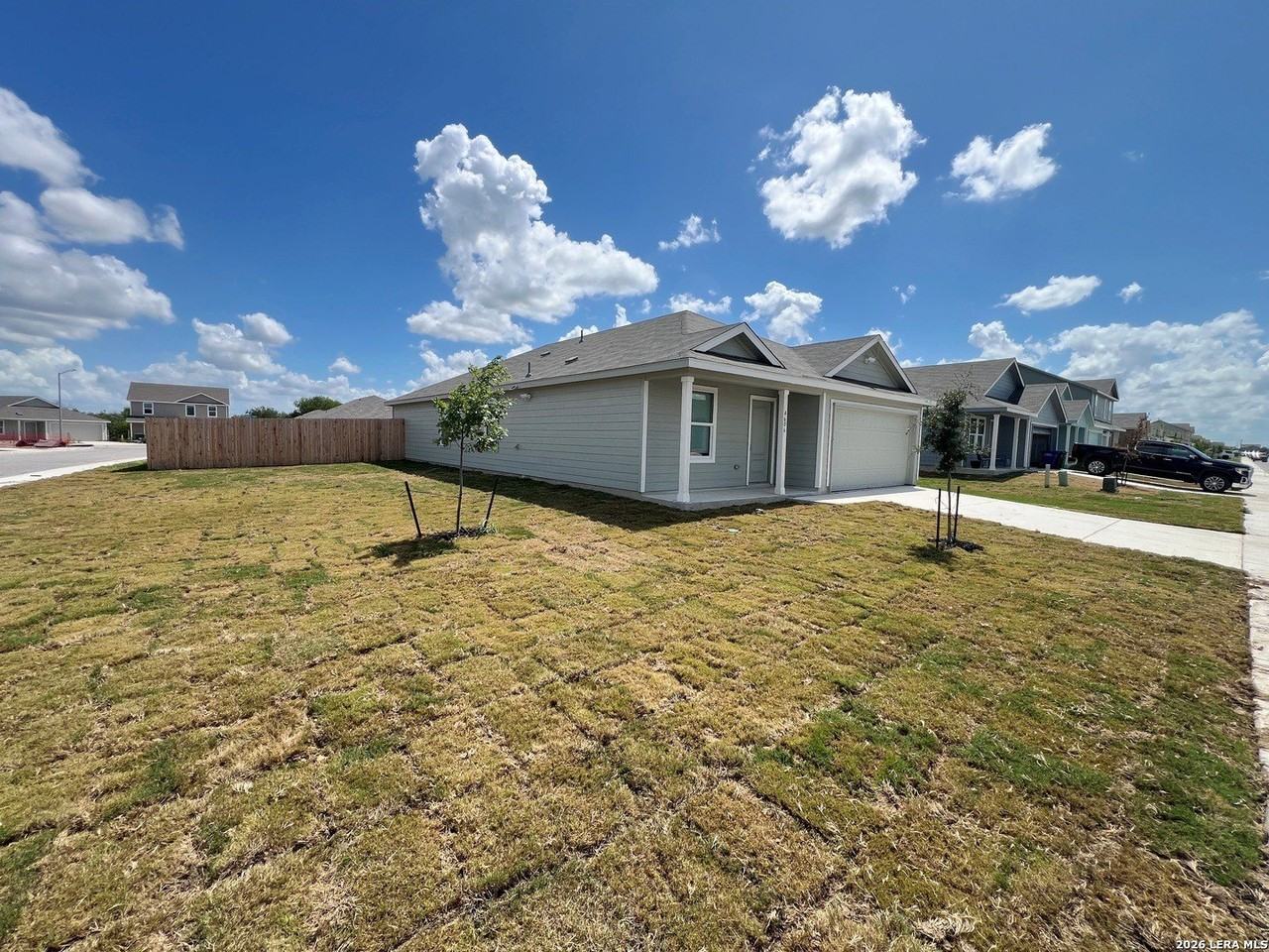 4606 Legacy Trl - Photo 2 of 35