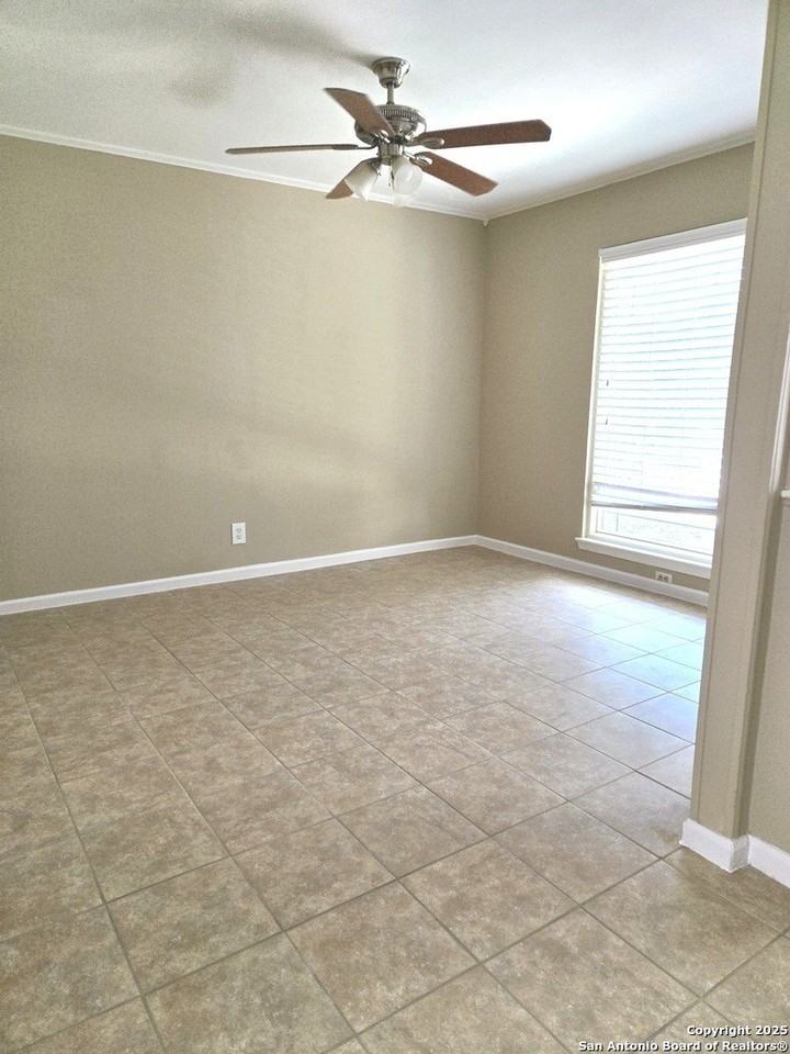 4502 Longvale Dr - Photo 4 of 17