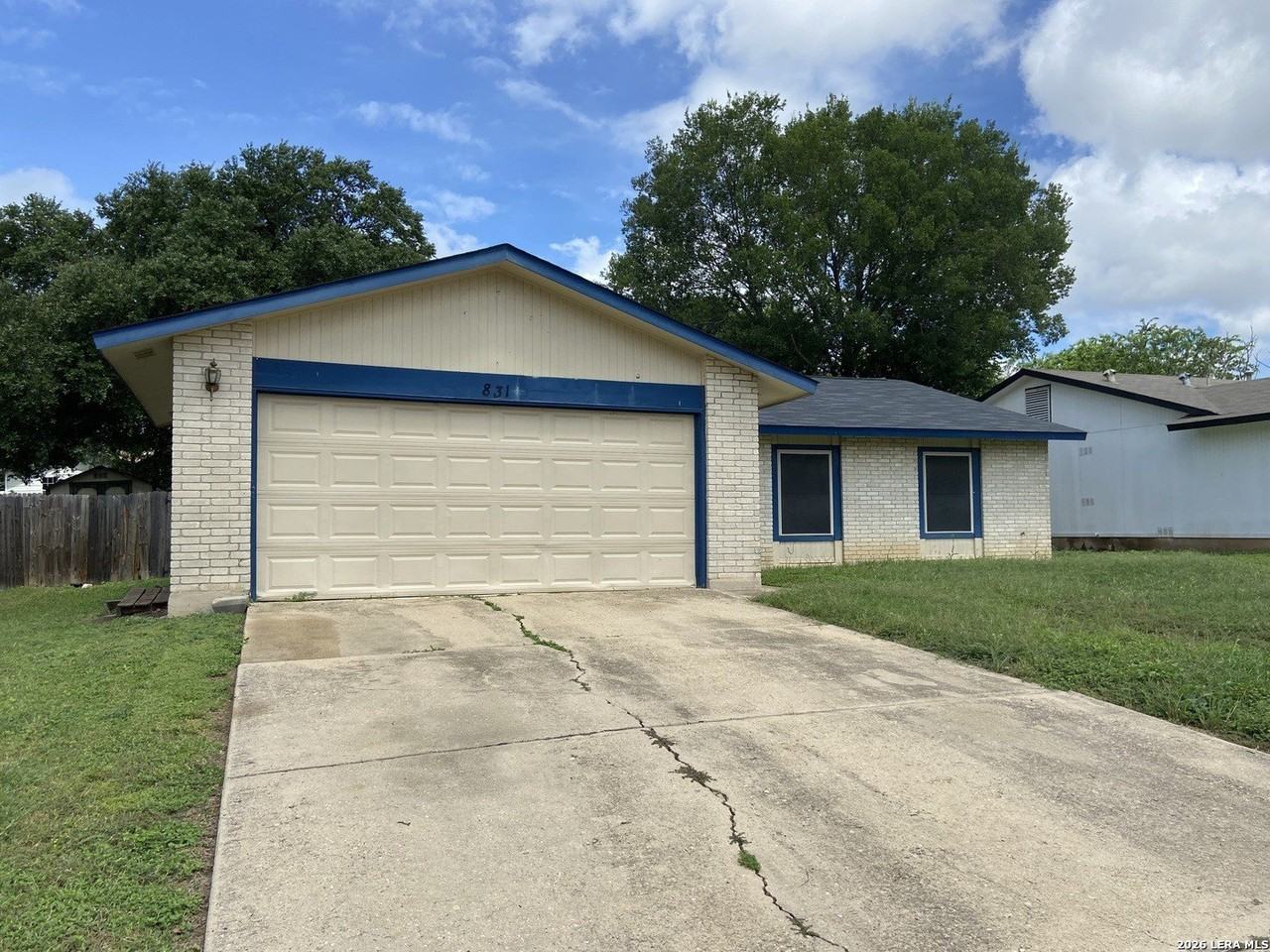 831 Blue Astor Dr - Photo 3 of 21