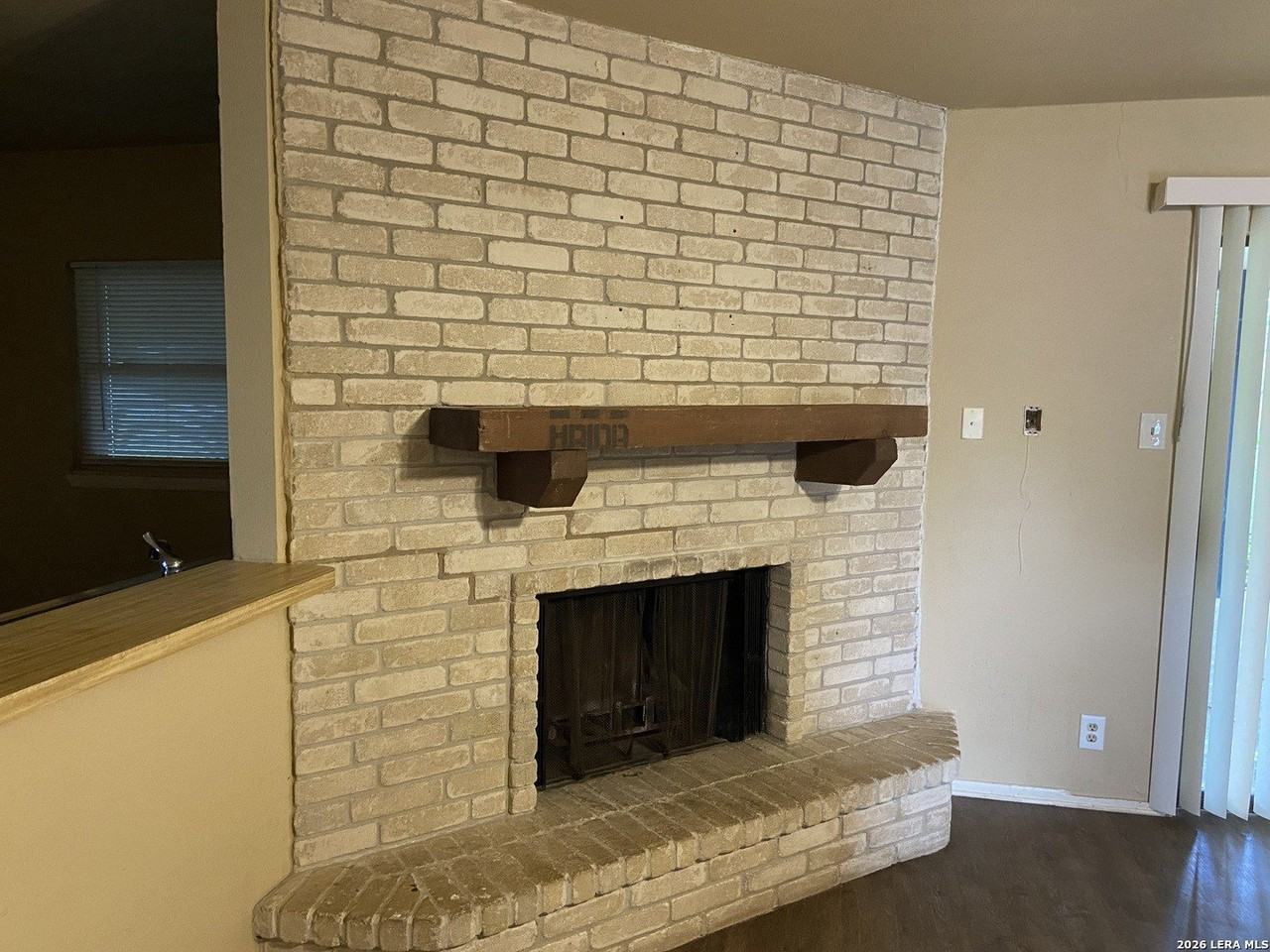 831 Blue Astor Dr - Photo 7 of 21